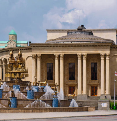 Kutaisi, czyli o tym jak religia zabrania mi pływać z mężczyznami