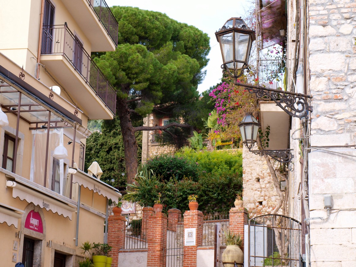 Taormina i jej urokliwe uliczki