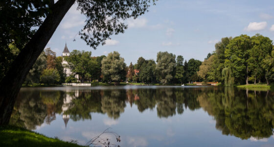 Radziejowice: park i pałac, które zachwycają