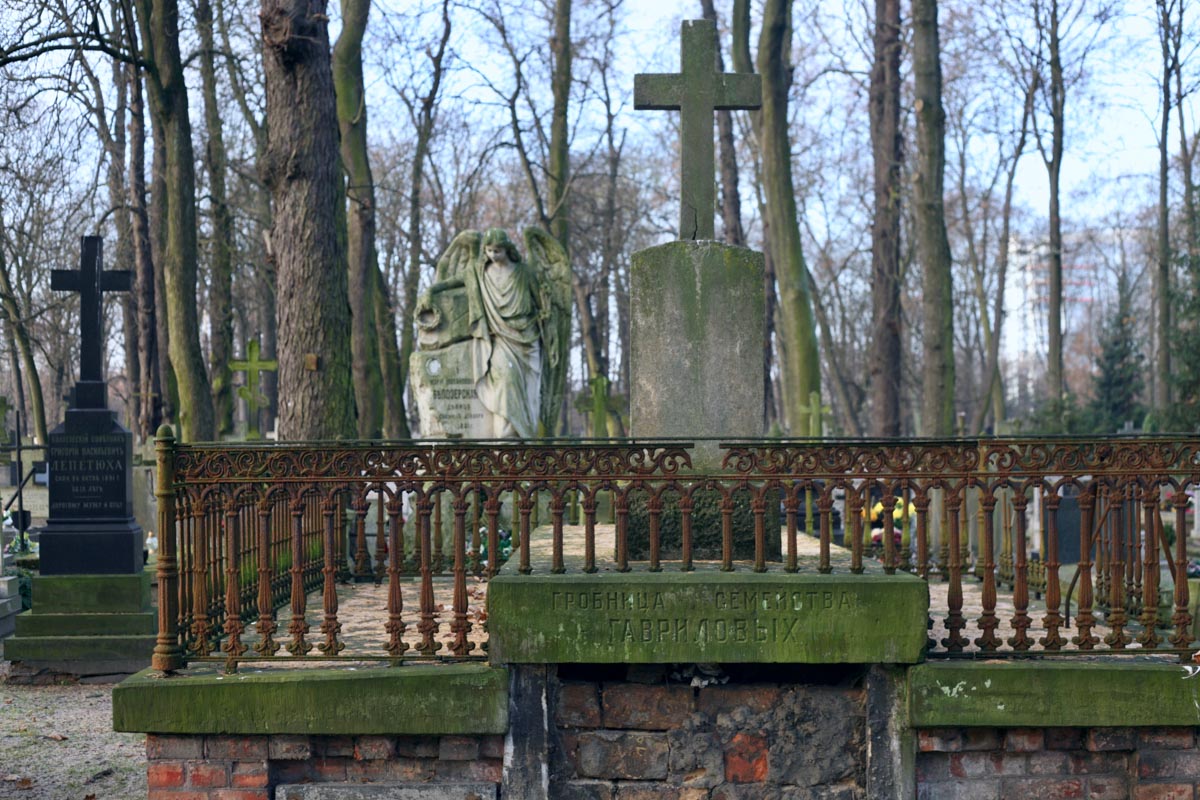 cmentarz prawosławny warszawa