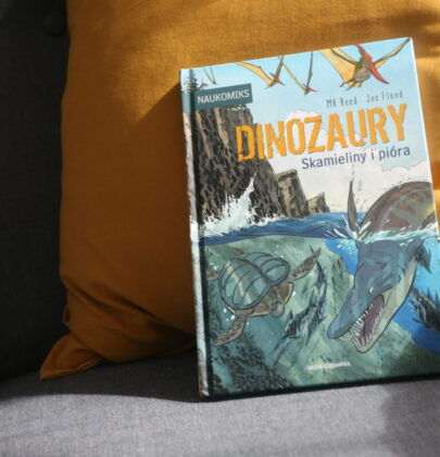 Dinozaury. Skamieliny i pióra.